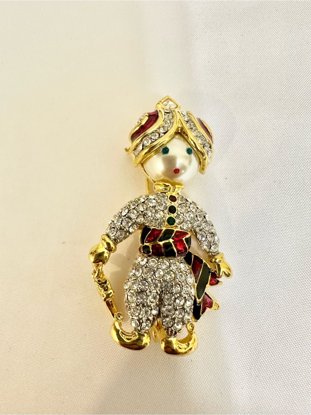 Vintage Gold-Plated Aladdin Jeweled Brooch w/ Red, Green & Crystal Accents